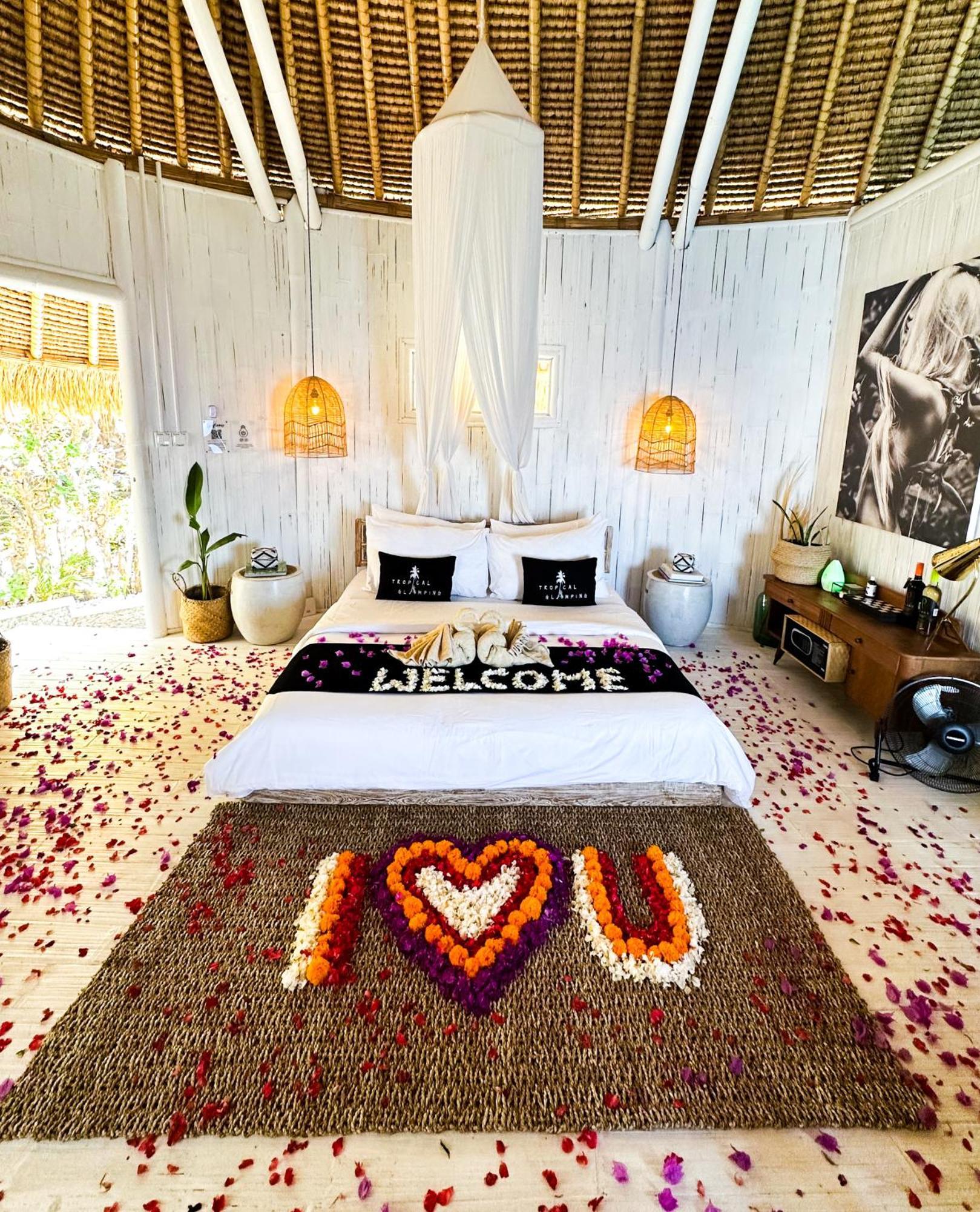 Tropical Glamping Nusa Penida Diamond Beach - Cliff Side Edge Polilit Eksteriør billede